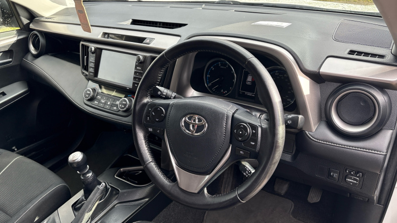 Toyota RAV4 2.0 D-4D Business Edition 5dr 2WD Diesel Estate